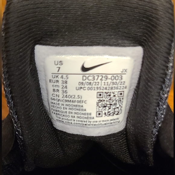 Women's Nike Revolution 6 - Picture 3 of 3